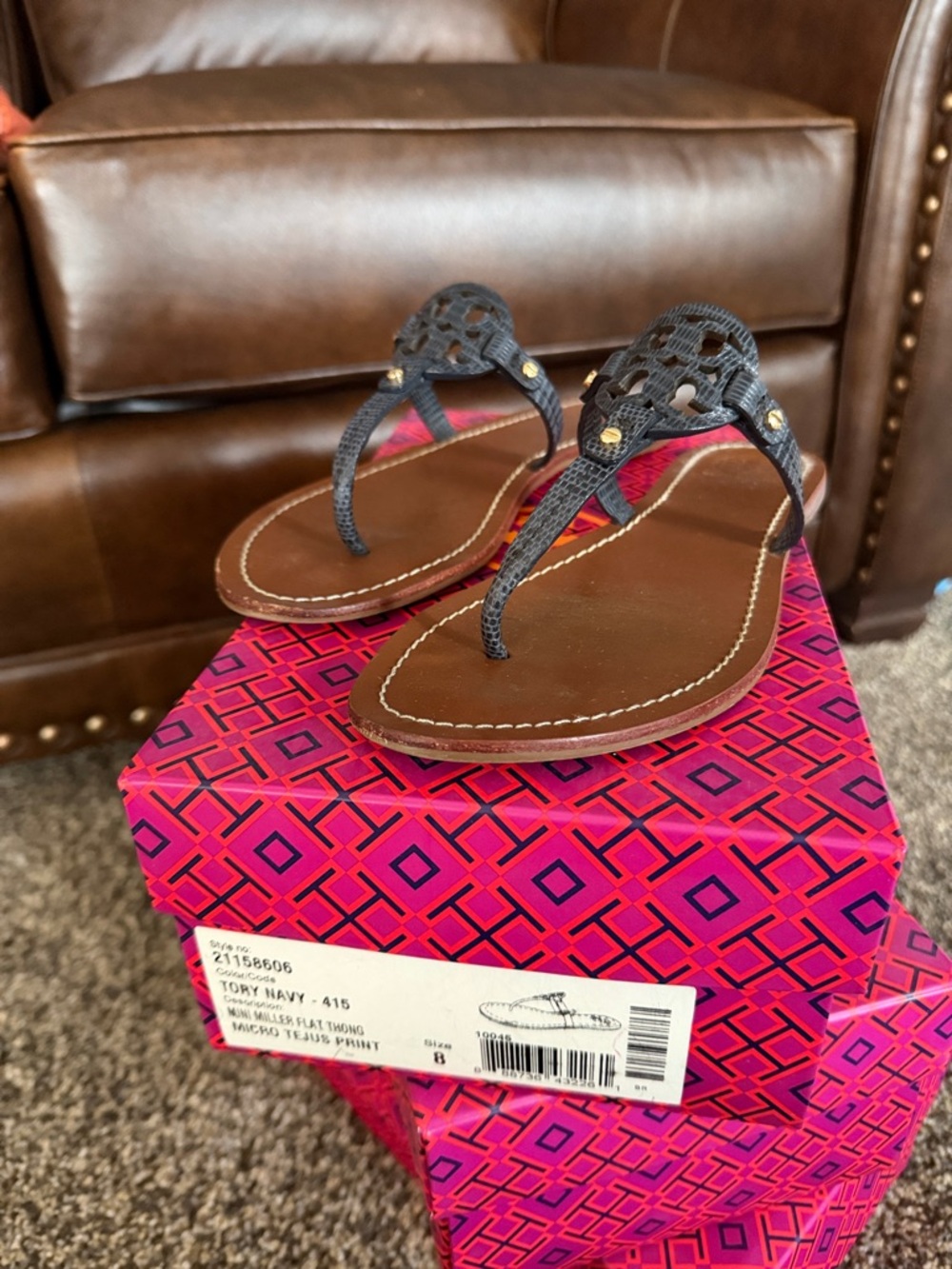 Tory Burch Navy Leather Thong Sandals with Brown Footbed.  Barely worn.